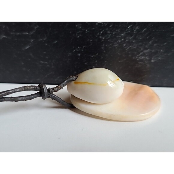 Adjustable Double Shell Pendant Necklace - Picture 6 of 10